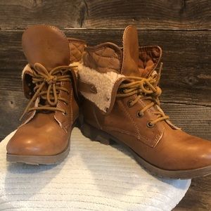Tan Boots